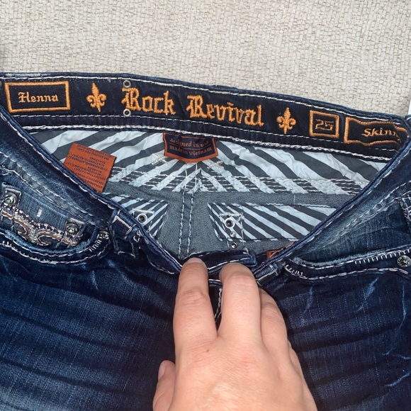 NWT Rock Revival Skinny Jeans - Picture 5 of 5